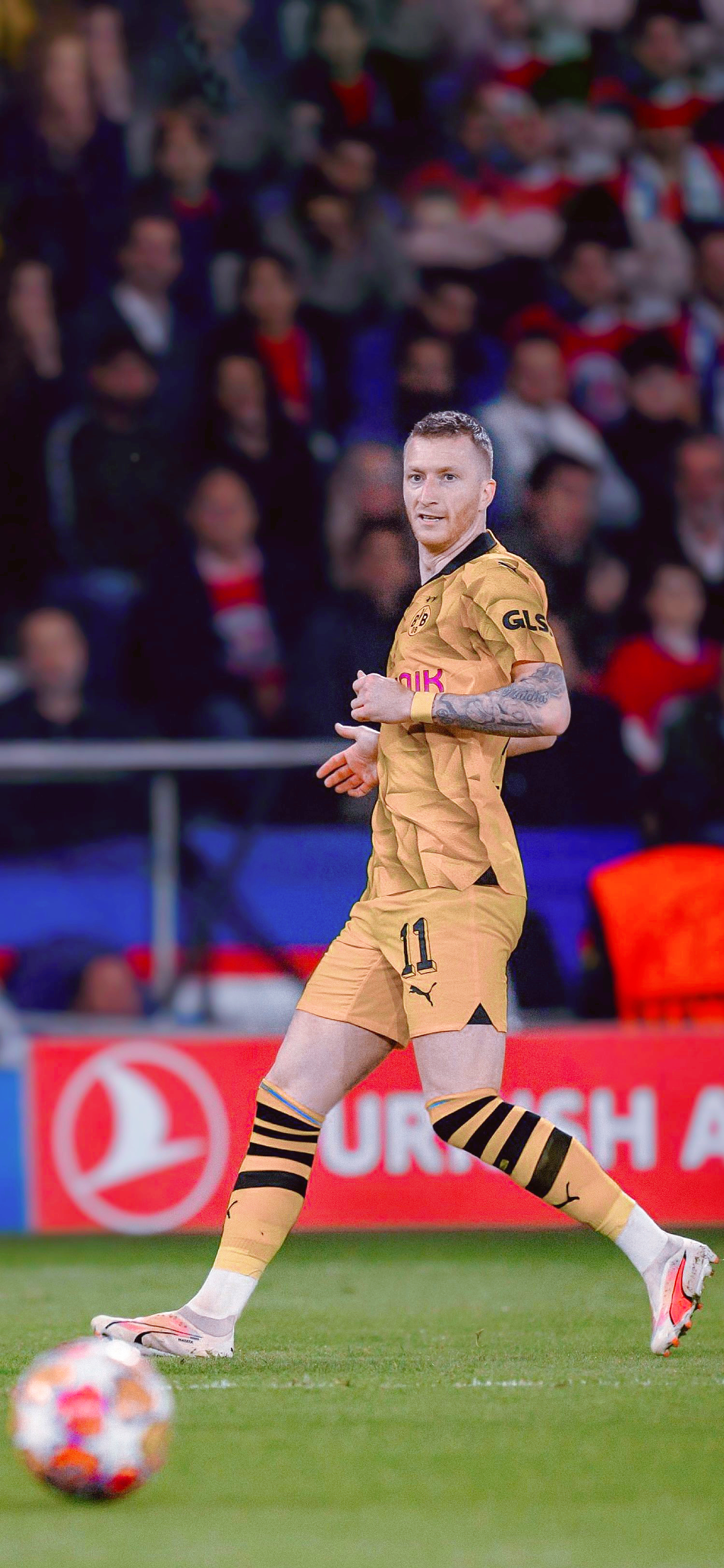 多特蒙德客场胜利，主帅赞誉球员拼搏的简单介绍