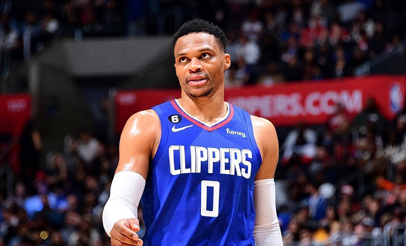 关于威少惊艳全场，狂砍50分助攻爆棚，猛龙逆转取胜！的信息